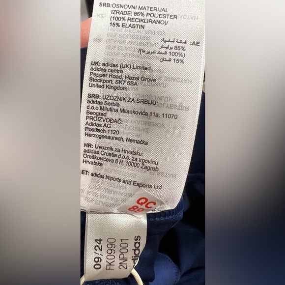 Adidas navy blue/white shorts - Picture 5 of 5